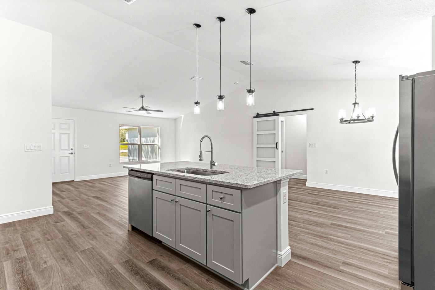 Sael Painting LLC project photo 10